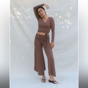 Indigo Luna Layla Flares